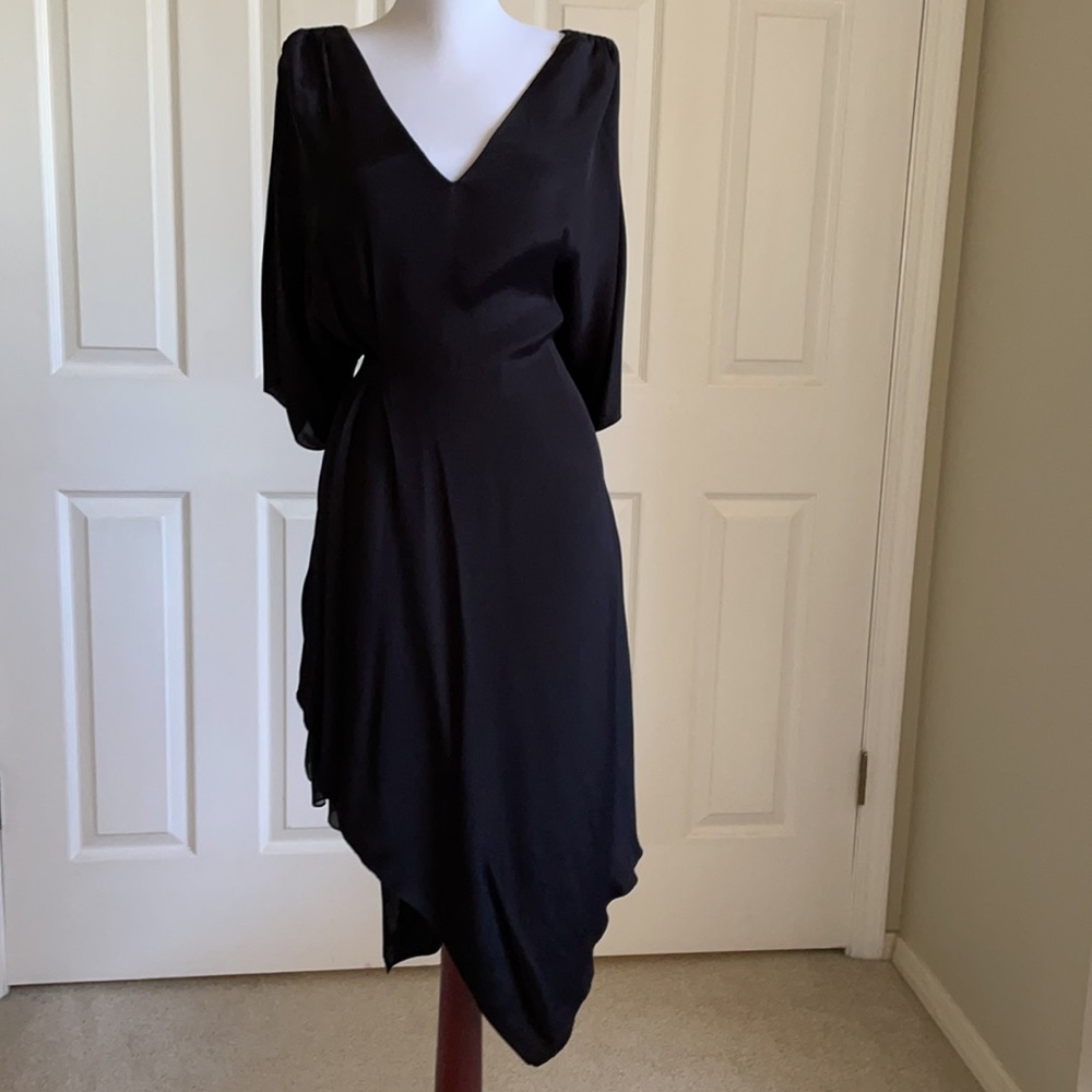 NWT Alice + Olivia, 4, 6